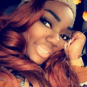 Meet your Posher, Vanessa